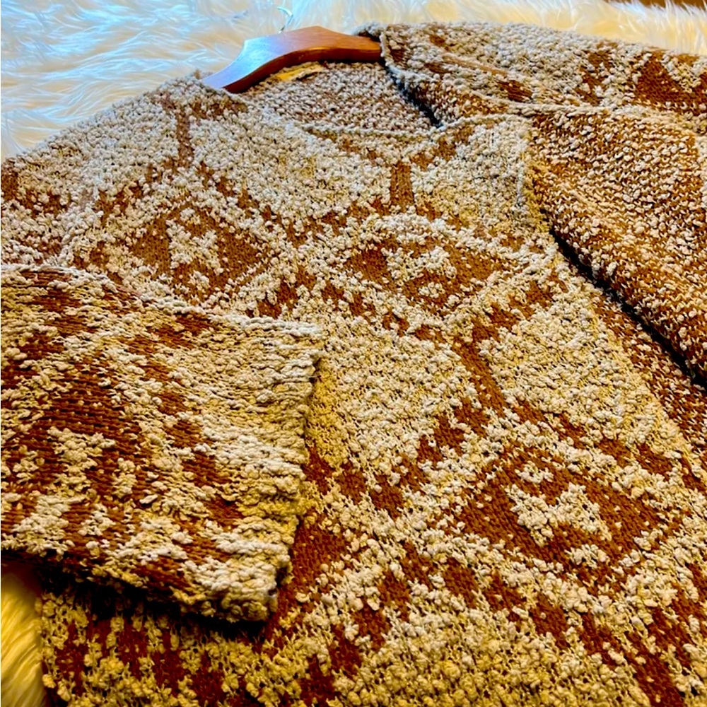 Beautiful oversized knit open cardigan geographic tribal print POL M